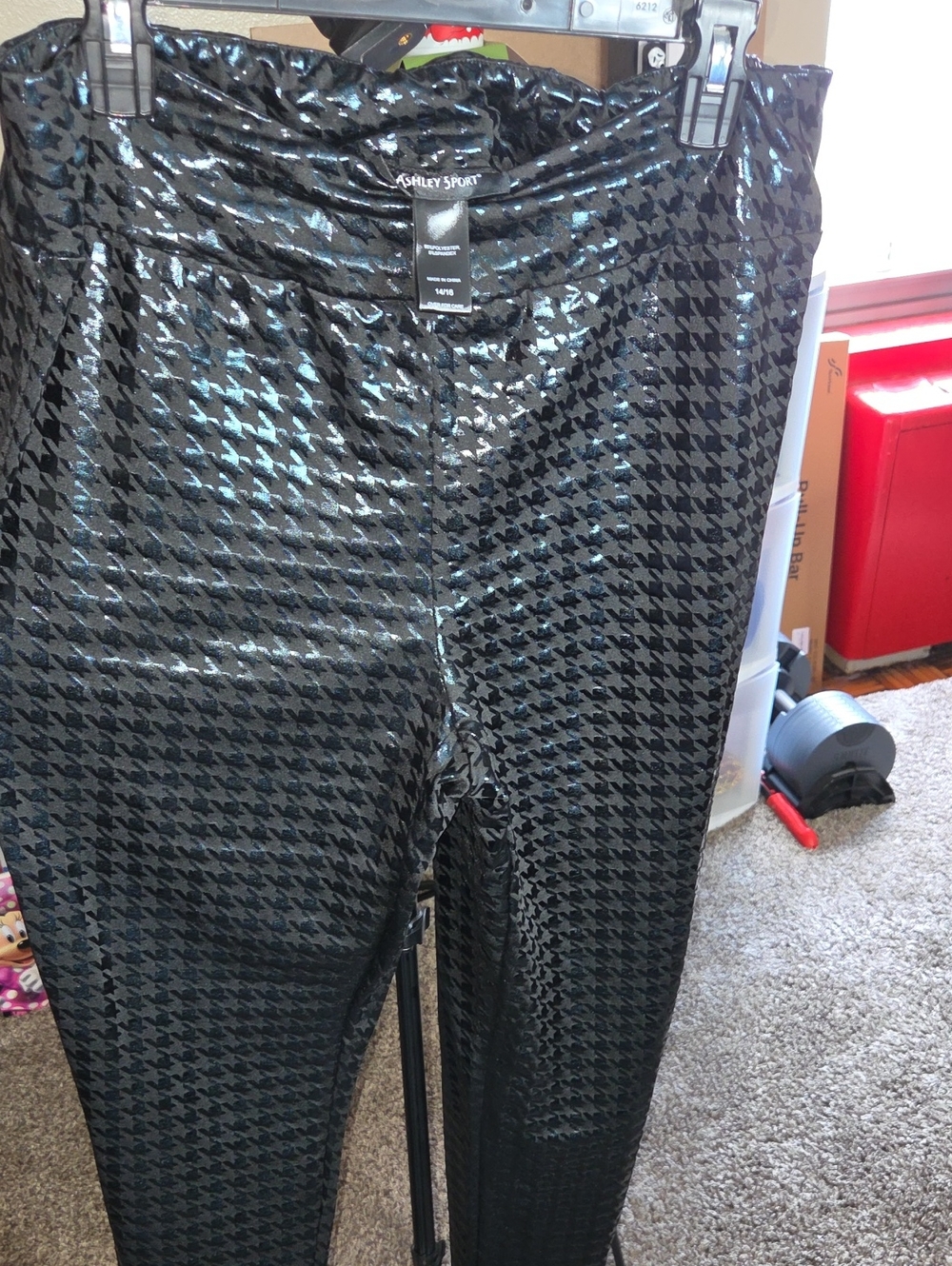 Ashley Stewart Black Shiny Houndstooth Men’s Pants